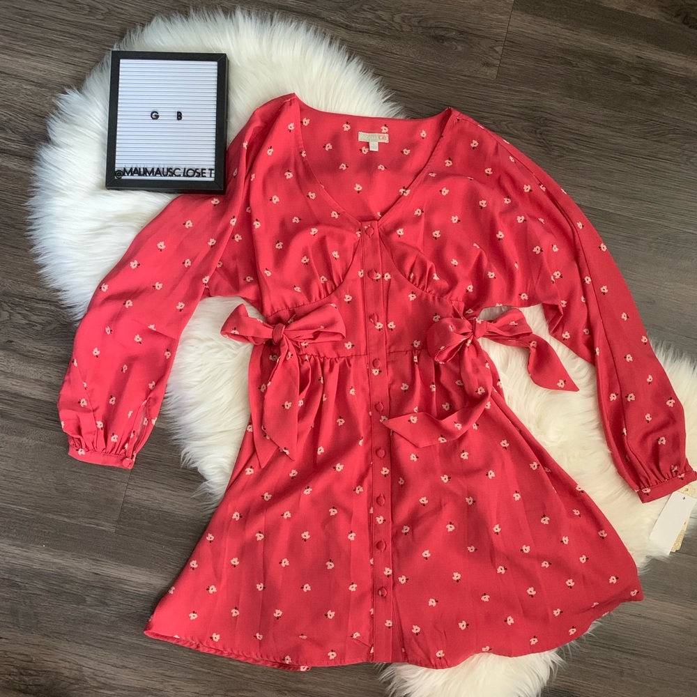 NWT Gianni Bini Peach Floral Long Sleeve Dress